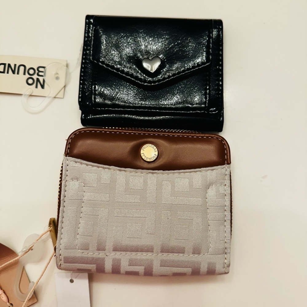 Bundle of 2  wallets